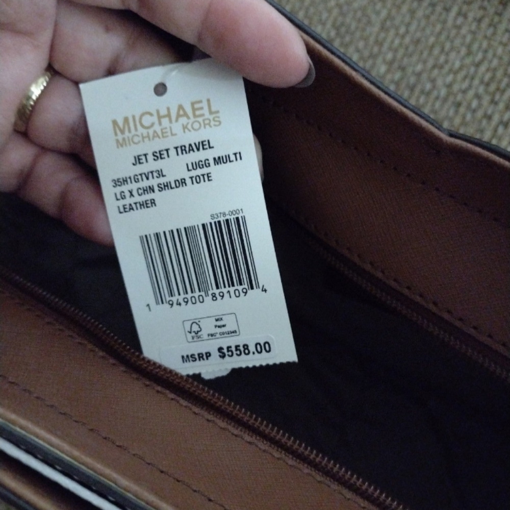 Michael Kors Jet Set Travel 2 way bag - Picture 5 of 6